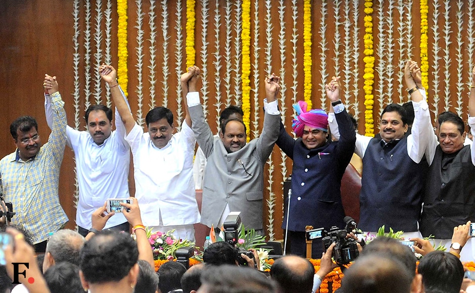 (l-r) MoS Ravindra Chavan, Cabinet Ministers Sambhajirao Patil Nilangekar, Subhash Deshmukh, Mahadeo Jankar, Jaykumar Rawal, Ram Shinde and Pandurang Phundkar. Sachin Gokhale/Firstpost (l-r) MoS Ravindra Chavan, Cabinet Ministers Sambhajirao Patil Nilangekar, Subhash Deshmukh, Mahadeo Jankar, Jaykumar Rawal, Ram Shinde and Pandurang Phundkar. Sachin Gokhale/Firstpost