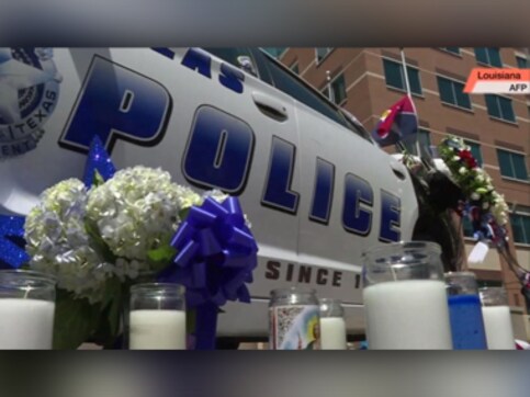Three officers shot dead at Baton Rouge shooting Three officers shot dead at Baton Rouge shooting