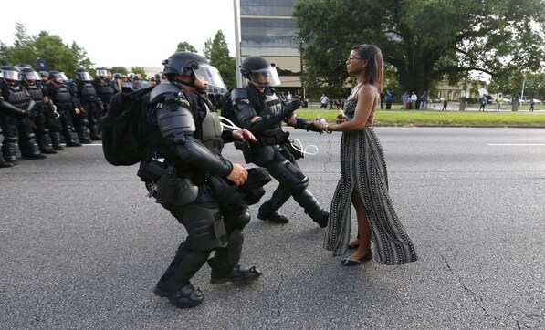 The Baton Rouge photograph: An example of how pictures say a thousand words The Baton Rouge photograph: An example of how pictures say a thousand words