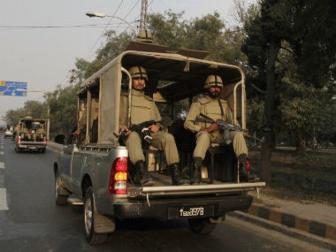 Explosion near a paramilitary rangers vehicle kills 1, injures 8 in Pakistan Explosion near a paramilitary rangers vehicle kills 1, injures 8 in Pakistan