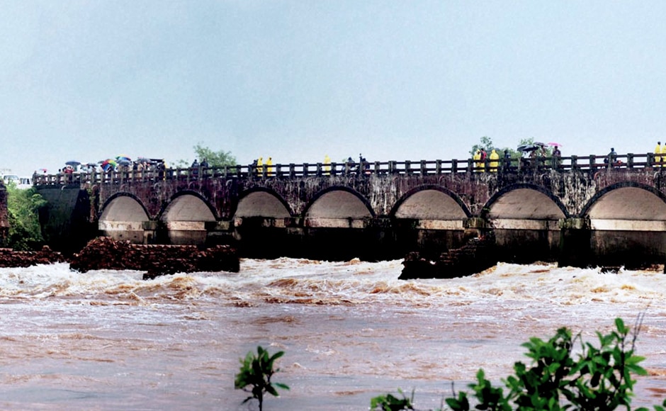 Speaking on the incident, Maharashtra Chief Minister, Devendra Fadnavis has said that all efforts are being made to locate the two buses save any survivors. A massive search operation is underway, and the Prime Minister has assured of all help from the Centre, Fadnavis said. PTI Speaking on the incident, Maharashtra Chief Minister, Devendra Fadnavis has said that all efforts are being made to locate the two buses save any survivors. A massive search operation is underway, and the Prime Minister has assured of all help from the Centre, Fadnavis said. PTI