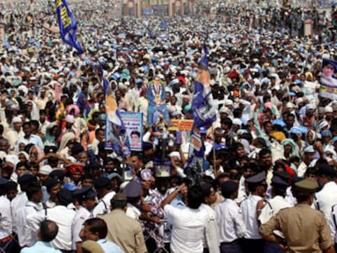 BSP leaders charged with child sex offences in case filed by family of Dayashankar Singh BSP leaders charged with child sex offences in case filed by family of Dayashankar Singh