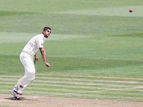 Ish Sodhi shines as New Zealand clinch series against Zimbabwe Ish Sodhi shines as New Zealand clinch series against Zimbabwe