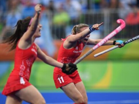 Rio Olympics 2016: Married teammates aim for Britain's first women’s hockey gold Rio Olympics 2016: Married teammates aim for Britain's first women’s hockey gold