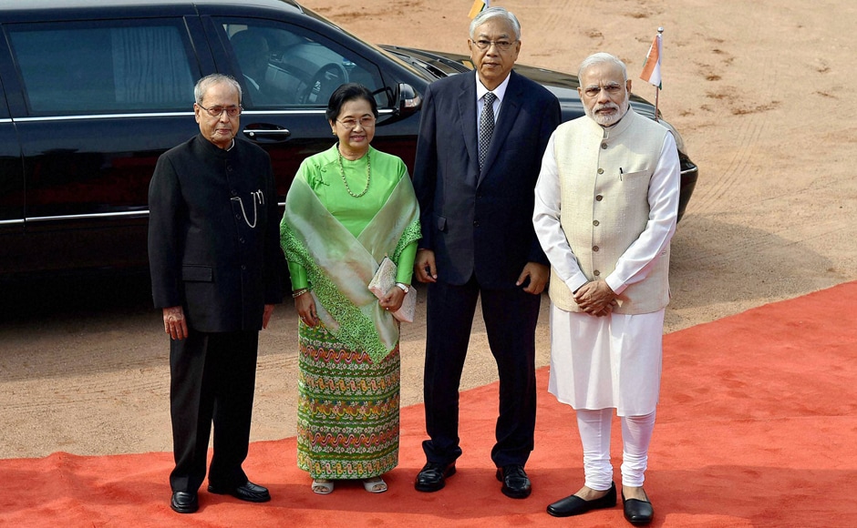 President Pranab Mukherjee (Left) and Prime Minister Narendra Modi (Right) with Myanmar President U Htin Kyaw and his wife Daw Su Su Lwin during a ceremonial welcome at Rashtrapati Bhavan in New Delhi on Monday. PTI President Pranab Mukherjee (Left) and Prime Minister Narendra Modi (Right) with Myanmar President U Htin Kyaw and his wife Daw Su Su Lwin during a ceremonial welcome at Rashtrapati Bhavan in New Delhi on Monday. PTI
