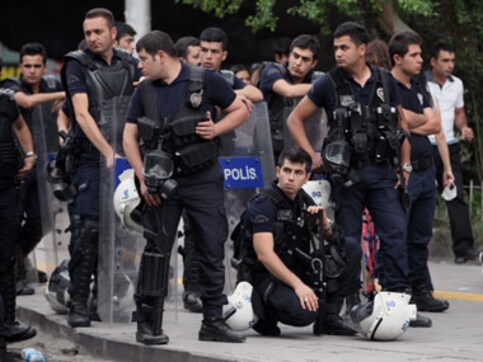 Suicide attack on Turkish police leaves 11 officers dead, dozens wounded Suicide attack on Turkish police leaves 11 officers dead, dozens wounded
