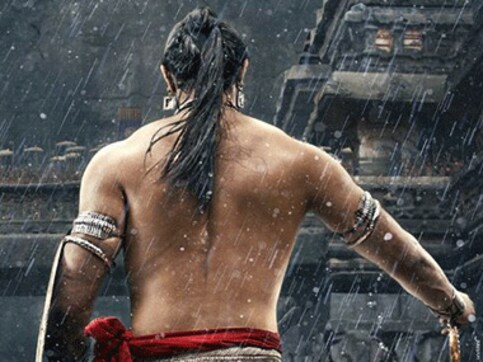 Veeram first look: Kunal Kapoor to play role of Kerala warrior in this tri-lingual film Veeram first look: Kunal Kapoor to play role of Kerala warrior in this tri-lingual film