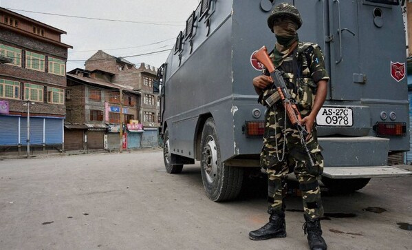 Narendra Modi, BJP are deceiving Kashmir: How the Valley reacted to PM's speech Narendra Modi, BJP are deceiving Kashmir: How the Valley reacted to PM's speech