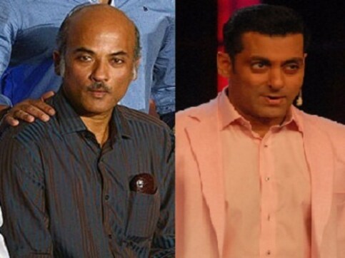 Salman Khan breaking down at Rajshri's Rajjat Barjatya's funeral shows bond with Sooraj Barjatya Salman Khan breaking down at Rajshri's Rajjat Barjatya's funeral shows bond with Sooraj Barjatya