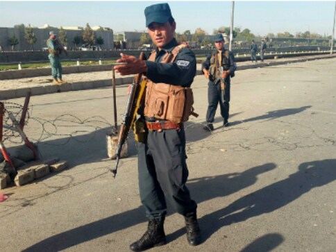 Twin Taliban suicide blasts near Afghan defence ministry kill 24, injure 91 others Twin Taliban suicide blasts near Afghan defence ministry kill 24, injure 91 others