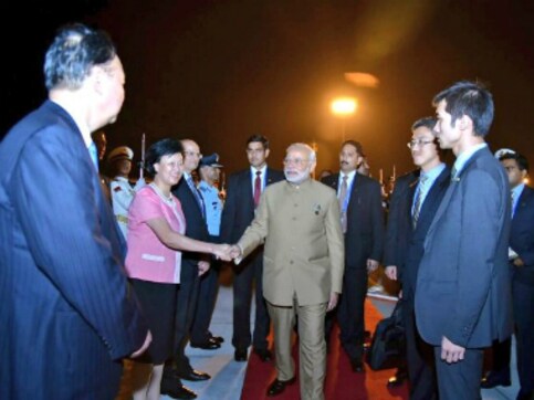 PM Narendra Modi leaves for home after attending G20 Summit PM Narendra Modi leaves for home after attending G20 Summit