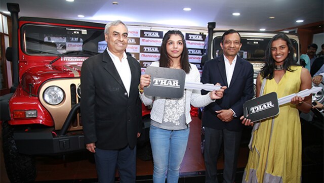 Mahindra gifts Thar to PV Sindhu and Sakshi Malik Mahindra gifts Thar to PV Sindhu and Sakshi Malik