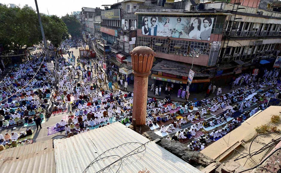 President Pranab Mukherjee on Monday greeted fellow citizens on the eve of Eid and expressed hope that the festival will strengthen the efforts of the people to enhance universal brotherhood, peace and harmony in the society. Muslims offer Eid prayers outside old-Delhi's Fatehpuri Masjid on Tuesday. (Photo: PTI) President Pranab Mukherjee on Monday greeted fellow citizens on the eve of Eid and expressed hope that the festival will strengthen the efforts of the people to enhance universal brotherhood, peace and harmony in the society. Muslims offer Eid prayers outside old-Delhi's Fatehpuri Masjid on Tuesday. (Photo: PTI)