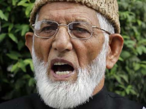 Kashmir unrest: Authorities stop Syed Ali Geelani's press conference in Srinagar Kashmir unrest: Authorities stop Syed Ali Geelani's press conference in Srinagar