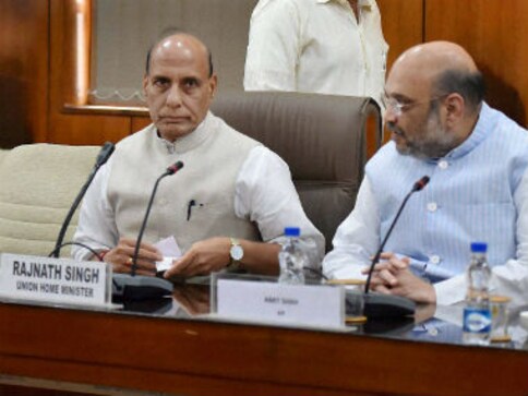 Surgical strikes across LoC: CISF chief briefs Rajnath Singh on security arrangements Surgical strikes across LoC: CISF chief briefs Rajnath Singh on security arrangements