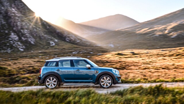 Image gallery: 2017 Mini Countryman unveiled Image gallery: 2017 Mini Countryman unveiled