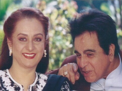 How Dilip Kumar paid Saira Banu a tweet tribute on their 50th wedding anniversary How Dilip Kumar paid Saira Banu a tweet tribute on their 50th wedding anniversary