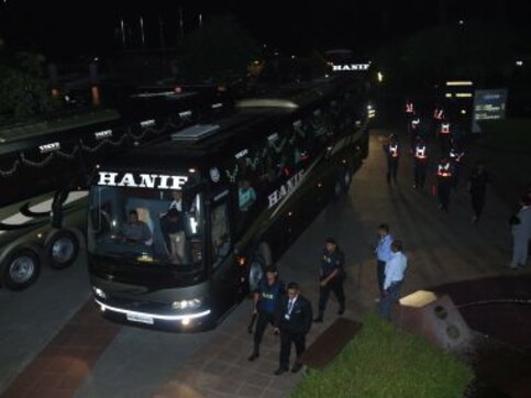 England cricketers arrive in Bangladesh surrounded by tight security England cricketers arrive in Bangladesh surrounded by tight security