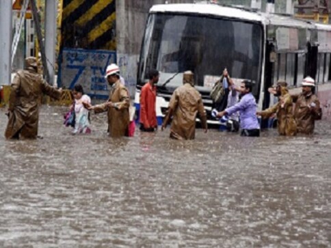 What Hyderabad's heritage water bodies have to do with the city's flooding woes What Hyderabad's heritage water bodies have to do with the city's flooding woes