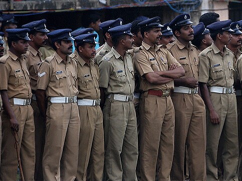 Malayalam actress molestation case updates: Film fraternity unites, main accused still at large Malayalam actress molestation case updates: Film fraternity unites, main accused still at large