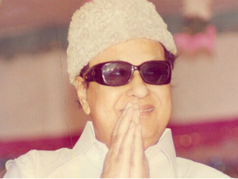Centre to issue Rs 100 and Rs 5 coins to commemorate MG Ramchandran's birth centenary Centre to issue Rs 100 and Rs 5 coins to commemorate MG Ramchandran's birth centenary