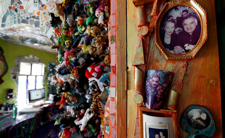 Photos of artists Gonzalo Duran and Cheri Pann are seen in the kitchen of their Mosaic Tile House in Venice, California US. Image from Reuters Photos of artists Gonzalo Duran and Cheri Pann are seen in the kitchen of their Mosaic Tile House in Venice, California US. Image from Reuters