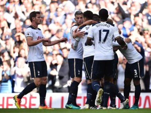 Premier League roundup: Tottenham end Manchester City's unbeaten run, United held by Stoke, Arsenal win Premier League roundup: Tottenham end Manchester City's unbeaten run, United held by Stoke, Arsenal win