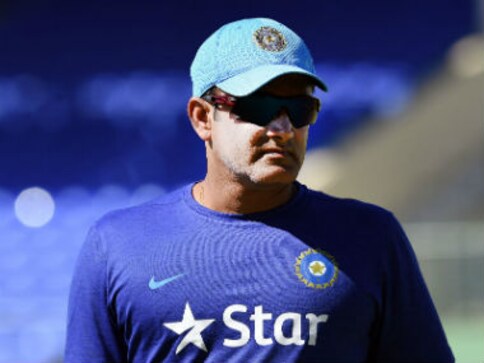 India vs New Zealand: MS Dhoni doesn't need time to settle while batting, says Anil Kumble India vs New Zealand: MS Dhoni doesn't need time to settle while batting, says Anil Kumble