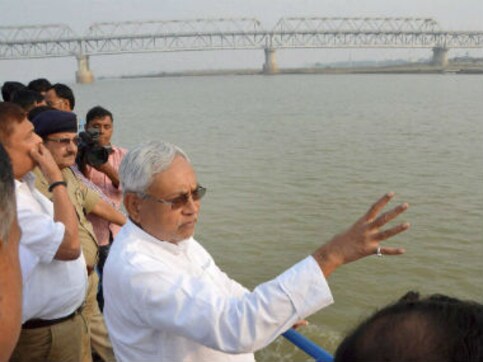 Feud within Samajwadi Party is an internal matter, says Nitish Kumar Feud within Samajwadi Party is an internal matter, says Nitish Kumar