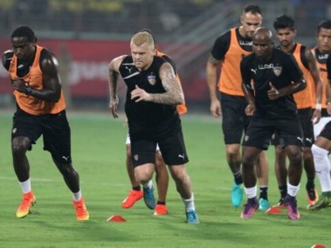 ISL 2016: Chennaiyin FC host Atletico de Kolkata as fight for semi-final spot heats up ISL 2016: Chennaiyin FC host Atletico de Kolkata as fight for semi-final spot heats up