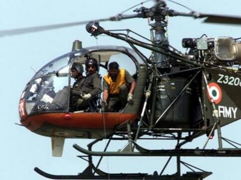 Army's Cheetah chopper crashes near Sukna in Bengal; 3 army officers killed, one critical Army's Cheetah chopper crashes near Sukna in Bengal; 3 army officers killed, one critical
