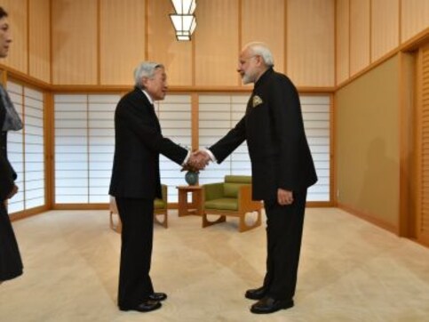 PM Narendra Modi calls on Japanese Emperor Akihito PM Narendra Modi calls on Japanese Emperor Akihito