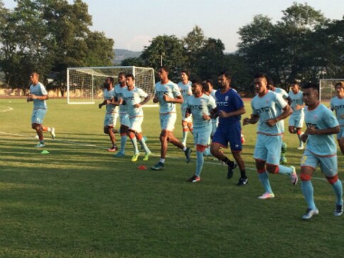 ISL 2016: NorthEast United host Delhi Dynamos in a must-win clash ISL 2016: NorthEast United host Delhi Dynamos in a must-win clash
