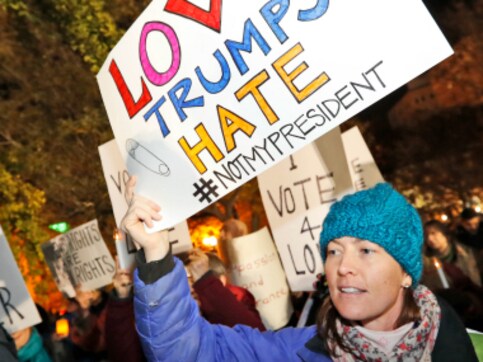 Donald Trump's presidential win sparks fourth day of protests in US Donald Trump's presidential win sparks fourth day of protests in US