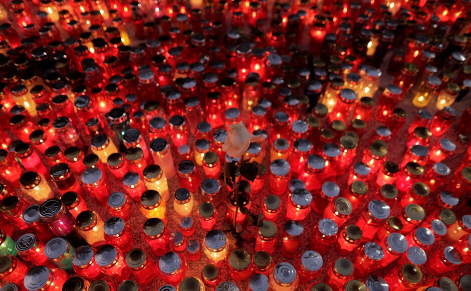 Families bring flowers, relatives seek out graves of departed soldiers and tombs get cleaned up. Reuters Families bring flowers, relatives seek out graves of departed soldiers and tombs get cleaned up. Reuters