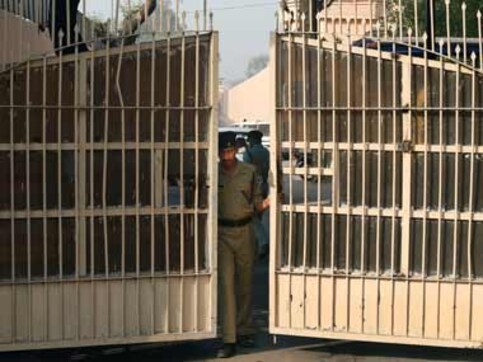 Tihar authorities shift convicts in 2012 Delhi gangrape case to jail number 3 where hanging is scheduled to take place on 22 Jan Tihar authorities shift convicts in 2012 Delhi gangrape case to jail number 3 where hanging is scheduled to take place on 22 Jan