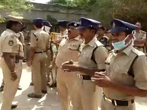 Former V-Cs of two major Tamil Nadu universities charged with corruption by state's anti-graft bureau Former V-Cs of two major Tamil Nadu universities charged with corruption by state's anti-graft bureau