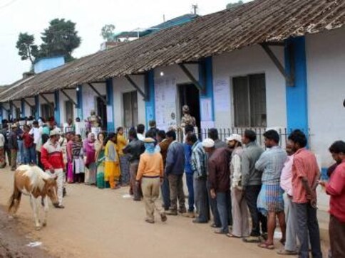Tamil Nadu, Puducherry bypolls: Voting begins in Thirupparankundram, Nellithope Tamil Nadu, Puducherry bypolls: Voting begins in Thirupparankundram, Nellithope