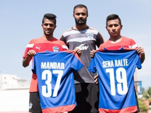 I-League 2016/17: Bengaluru FC sign Mandar Rao Dessai, Sena Ralte and Arindam Bhattacharya I-League 2016/17: Bengaluru FC sign Mandar Rao Dessai, Sena Ralte and Arindam Bhattacharya