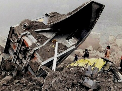 Jharkhand mine collapse: Death toll rises to 13 in Lalmatia coal mine mishap Jharkhand mine collapse: Death toll rises to 13 in Lalmatia coal mine mishap