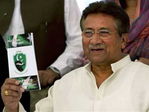 Ex-army chief Raheel Sharif helped me leave Pakistan in March, claims Parvez Musharraf Ex-army chief Raheel Sharif helped me leave Pakistan in March, claims Parvez Musharraf
