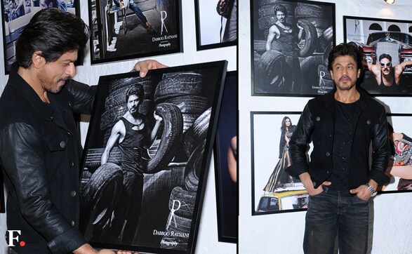 Shah Rukh Khan, Vidya Balan and other celebs unveil Dabboo Ratnani's 2017 calendar Shah Rukh Khan, Vidya Balan and other celebs unveil Dabboo Ratnani's 2017 calendar