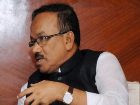 Ex-Goa chief minister says he 'was not taken into confidence by BJP' over Dayanand Sopte's entry into party Ex-Goa chief minister says he 'was not taken into confidence by BJP' over Dayanand Sopte's entry into party