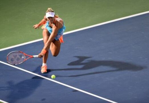 Dubai Tennis Championships: Angelique Kerber, beset by troublesome knee, loses to Elina Svitolina Dubai Tennis Championships: Angelique Kerber, beset by troublesome knee, loses to Elina Svitolina