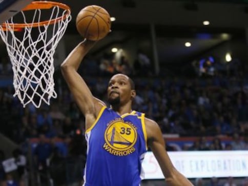 NBA roundup: Kevin Durant shakes off jeers to lead Warriors to win, Heat's win streak ends at 13 NBA roundup: Kevin Durant shakes off jeers to lead Warriors to win, Heat's win streak ends at 13
