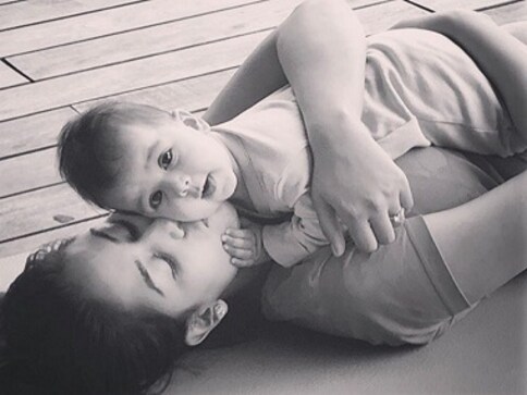 Shahid Kapoor shares image of six-month-old daughter Misha for the first time Shahid Kapoor shares image of six-month-old daughter Misha for the first time