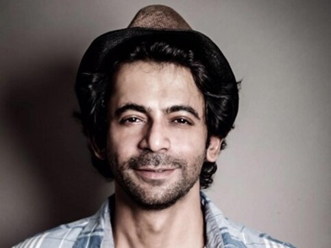 Sunil Grover tweets out emotional message post fight with Kapil Sharma; talks about future Sunil Grover tweets out emotional message post fight with Kapil Sharma; talks about future