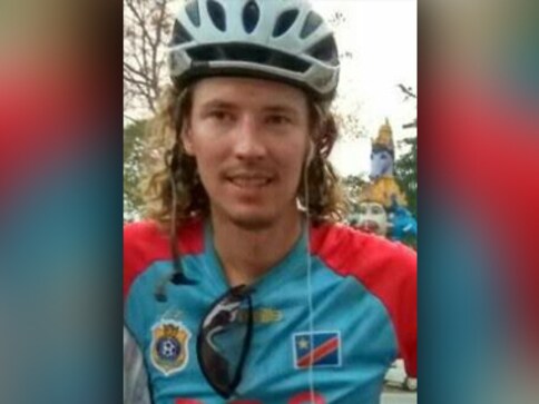 Chhattisgarh: Naxals release Canadian cyclist John Szlazak after two days of captivity Chhattisgarh: Naxals release Canadian cyclist John Szlazak after two days of captivity