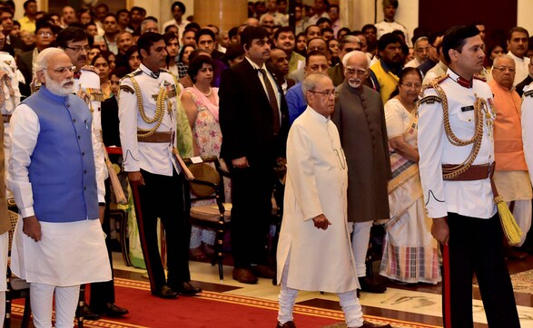 Padma Awards 2017: President Pranab Mukherjee honours Sharad Pawar, Virat Kohli and others Padma Awards 2017: President Pranab Mukherjee honours Sharad Pawar, Virat Kohli and others