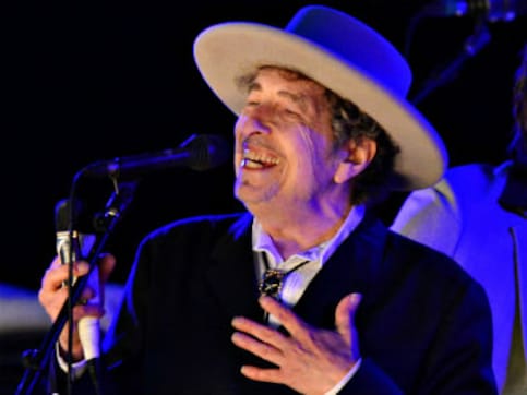 Bob Dylan announces first album of new music since 2012; Rough and Rowdy Ways to release on 19 June Bob Dylan announces first album of new music since 2012; Rough and Rowdy Ways to release on 19 June
